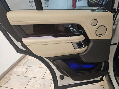 Used 2021 Land Rover Range Rover Westminster Edition image 12