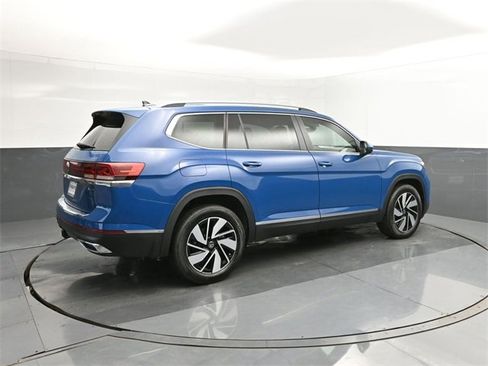 New 2025 Volkswagen Atlas SEL image 15