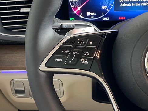 Used 2026 Mercedes-Benz GLE 350 4MATIC image 17