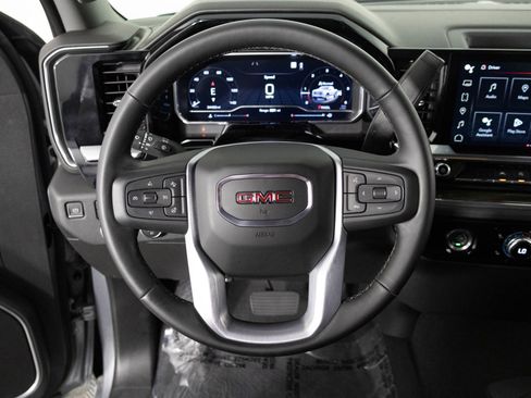 Used 2023 GMC Sierra 1500 Elevation image 31