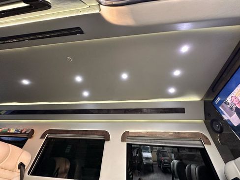 Used 2015 Mercedes-Benz Sprinter 2500 w/ Active Safety Plus Package image 78