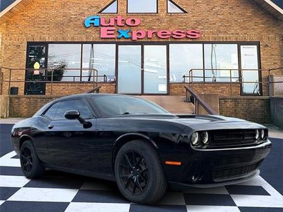Used 2020 Dodge Challenger SXT w/ Driver Convenience Group