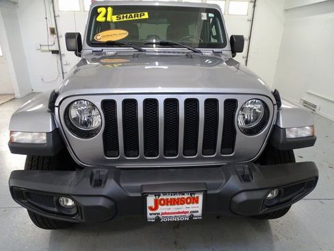 Certified 2021 Jeep Wrangler Unlimited Sahara image 23