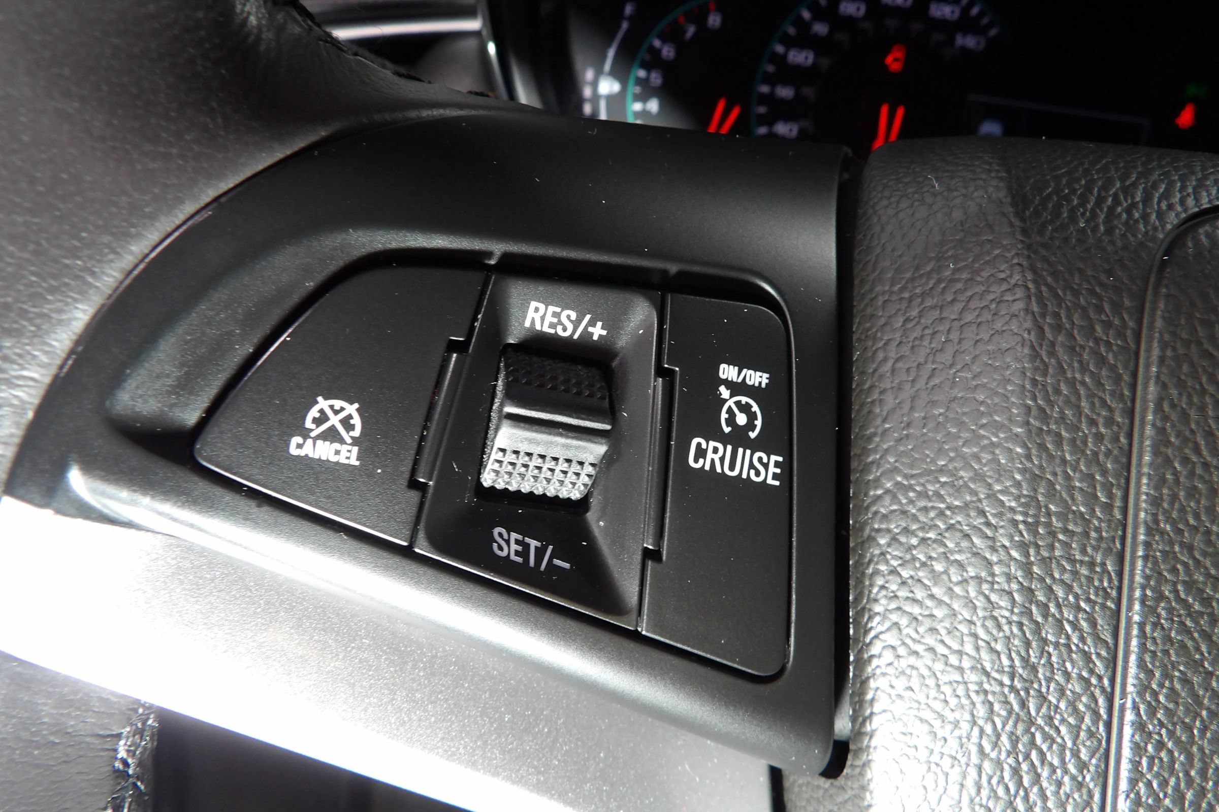Used 2021 Chevrolet Trax LT w/ Driver Confidence Package FWD image 17