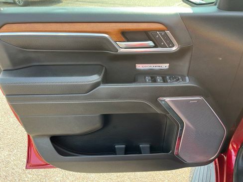 Used 2022 GMC Sierra 1500 Denali image 12