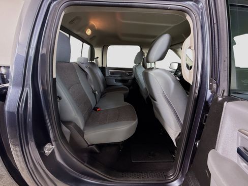 Used 2019 RAM 1500 Big Horn image 21