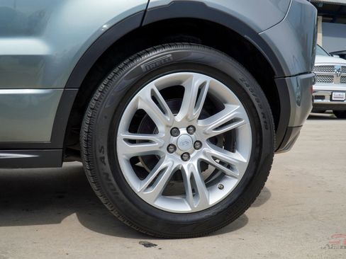 Used 2016 Land Rover Range Rover Evoque HSE Dynamic image 10