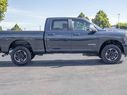 Used 2026 RAM 2500 Laramie AWD/4WD image 27