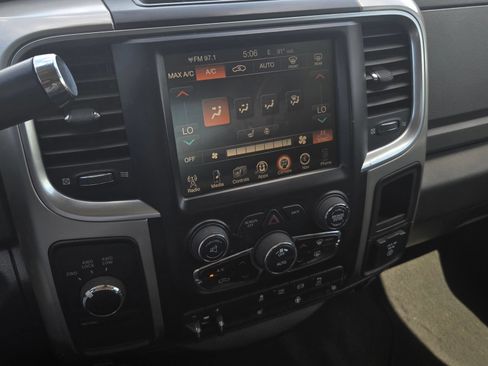 Used 2017 RAM 3500 Big Horn AWD/4WD image 21