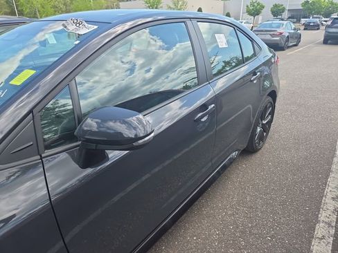 Used 2026 Toyota Corolla SE image 6