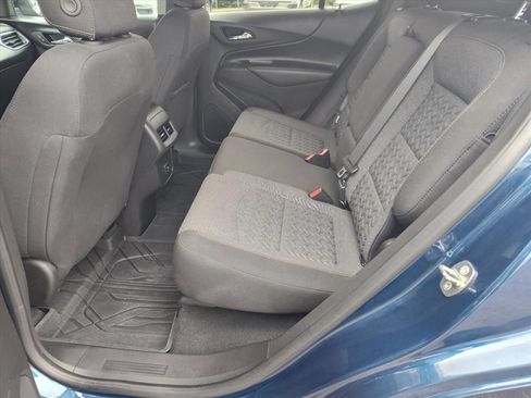 Used 2023 Chevrolet Equinox LT FWD image 11