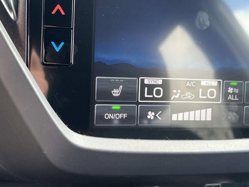 Used 2026 Subaru Forester Premium image 34