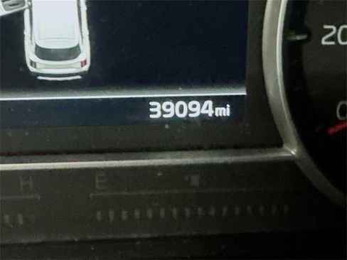 Used 2023 Kia Sorento X-Line EX image 19