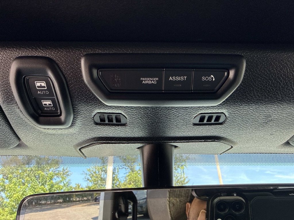 Used 2021 Jeep Wrangler Unlimited Sahara AWD/4WD image 43