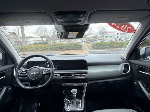 Certified 2024 Kia Seltos SX image 18