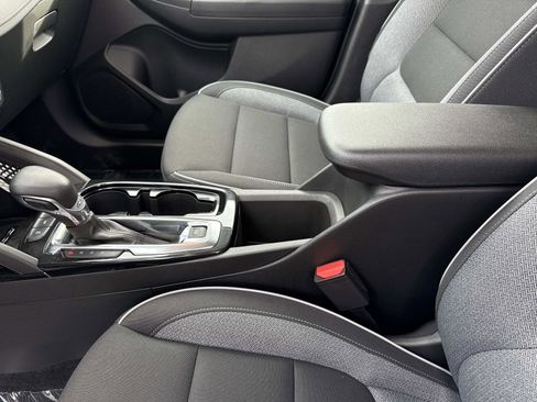 Used 2025 Chevrolet TrailBlazer LT w/ Convenience Package image 14