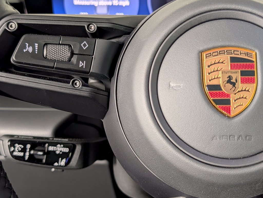 New 2026 Porsche Macan Electric RWD image 35