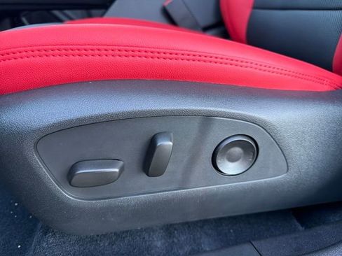 New 2026 Chevrolet Equinox EV RS image 19