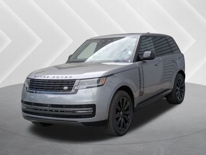 New 2025 Land Rover Range Rover SE