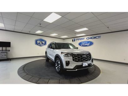 New 2026 Ford Explorer Platinum w/ LUX Leather Package