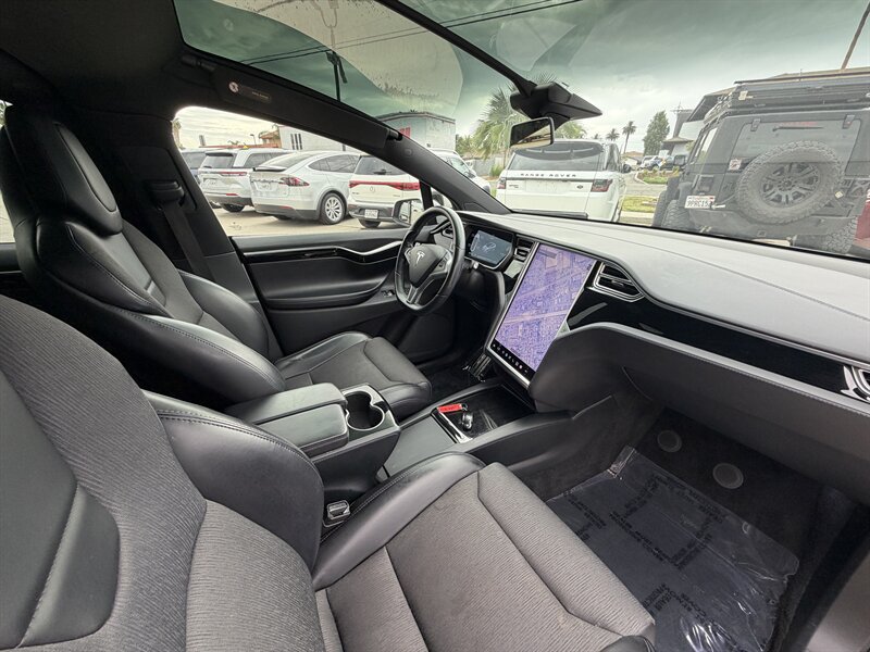 Used 2016 Tesla Model X 90D AWD/4WD image 13