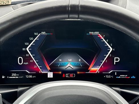 Used 2025 BMW 230i Coupe w/ M Sport Package image 22