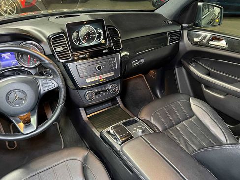 Used 2018 Mercedes-Benz GLE 350 image 38