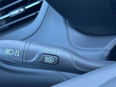 Used 2025 Buick Encore GX Preferred image 37