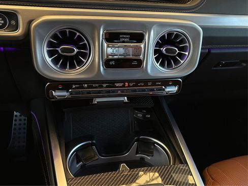 Used 2025 Mercedes-Benz G 63 AMG 4MATIC image 26