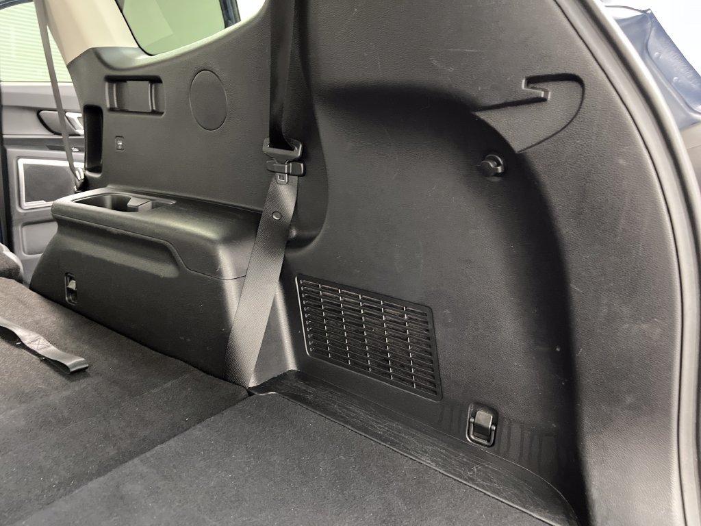 Used 2025 Kia Telluride S FWD image 49