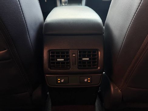 Used 2015 Subaru Legacy 2.5i Limited w/ Popular Package #4 image 30