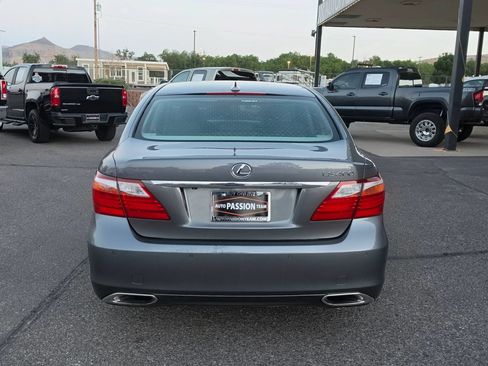 Used 2012 Lexus LS 460 w/ Luxury Value Edition RWD image 4
