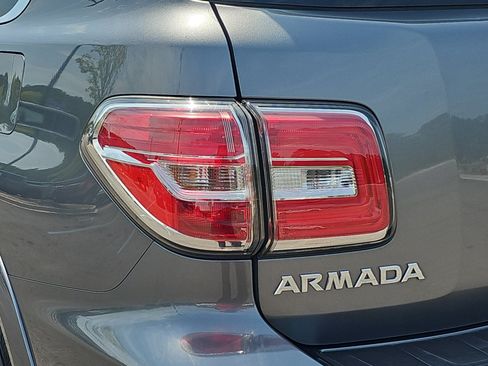 Used 2017 Nissan Armada Platinum w/ Captain Seat Package RWD image 32
