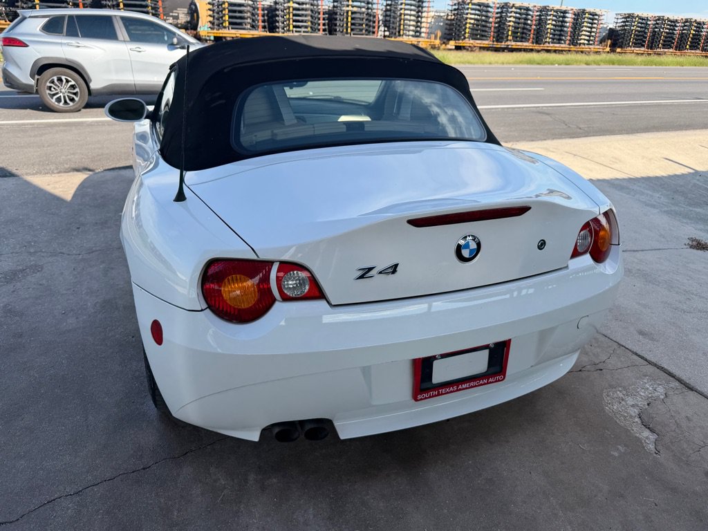 Used 2004 BMW Z4 3.0i RWD image 28