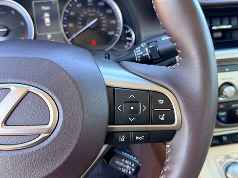 Used 2018 Lexus ES 350 image 29