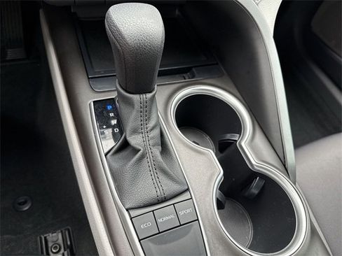 Used 2023 Toyota Camry LE image 19