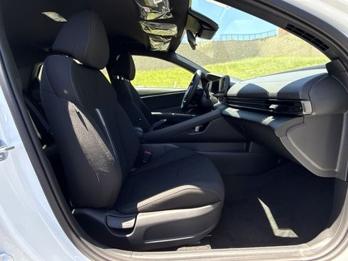 New 2026 Hyundai Elantra Sport w/ Cargo Package FWD image 27