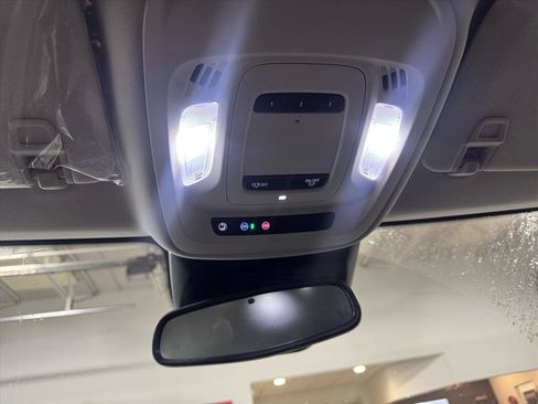 New 2026 Buick Envision Preferred image 17