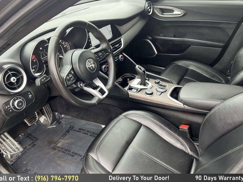 Used 2022 Alfa Romeo Giulia Ti image 12