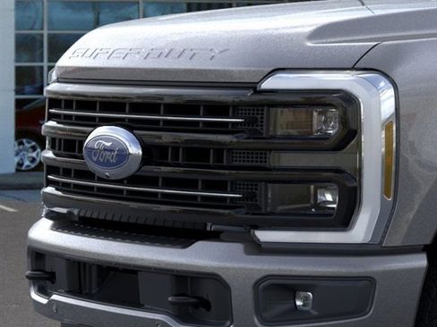 New 2026 Ford F350 Platinum w/ FX4 Off-Road Package image 17
