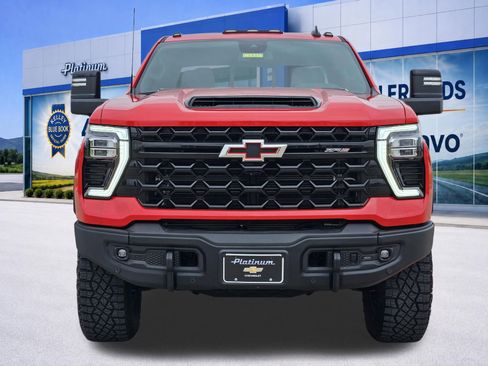 Certified 2025 Chevrolet Silverado 2500 ZR2 w/ ZR2 Bison Edition AWD/4WD image 6