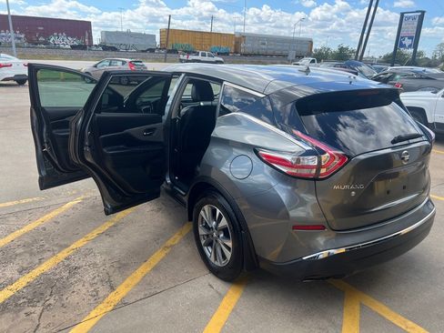 Used 2016 Nissan Murano SL w/ SL Technology Package FWD image 9