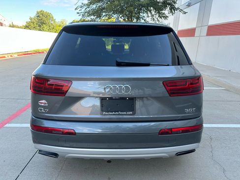 Used 2017 Audi Q7 3.0T Prestige image 10