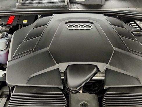 Used 2025 Audi Q7 3.0T Prestige AWD/4WD image 29