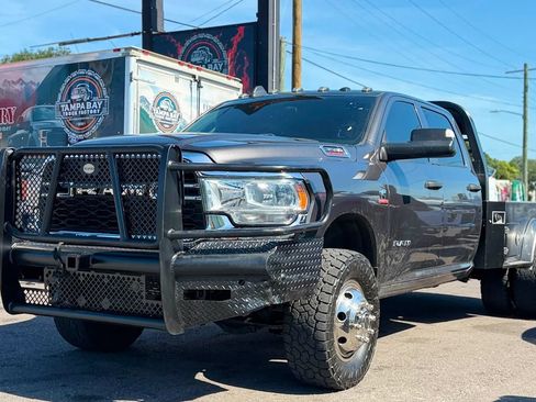 Used 2020 RAM 3500 Tradesman AWD/4WD image 2