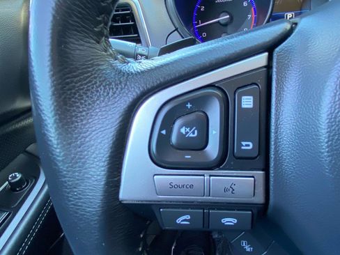 Used 2017 Subaru Outback 3.6R Limited AWD/4WD image 25