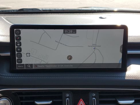 Used 2023 Genesis G70 2.0T image 25