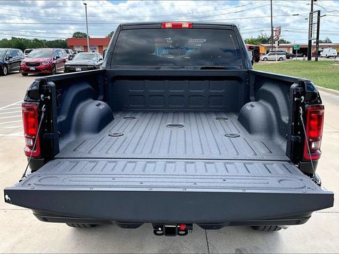 New 2026 RAM 2500 Big Horn AWD/4WD image 21