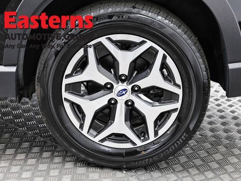 Used 2022 Subaru Forester Premium image 36