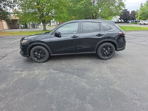 Used 2026 Honda HR-V Sport image 4